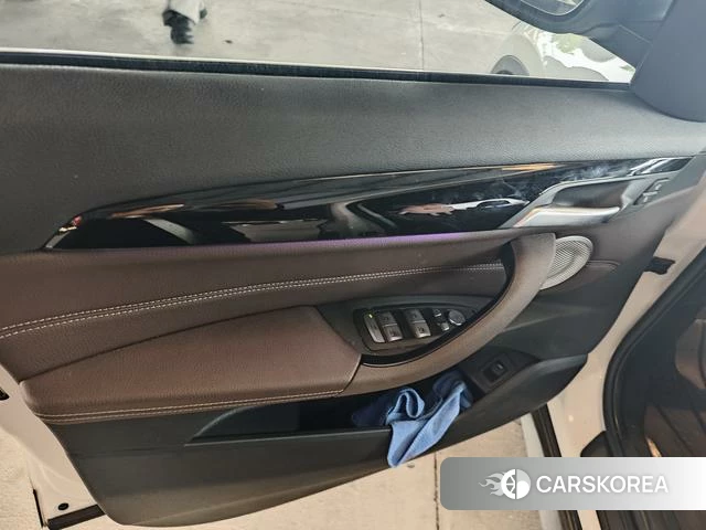 BMW X1 2022 Белый из Китая, фото 2