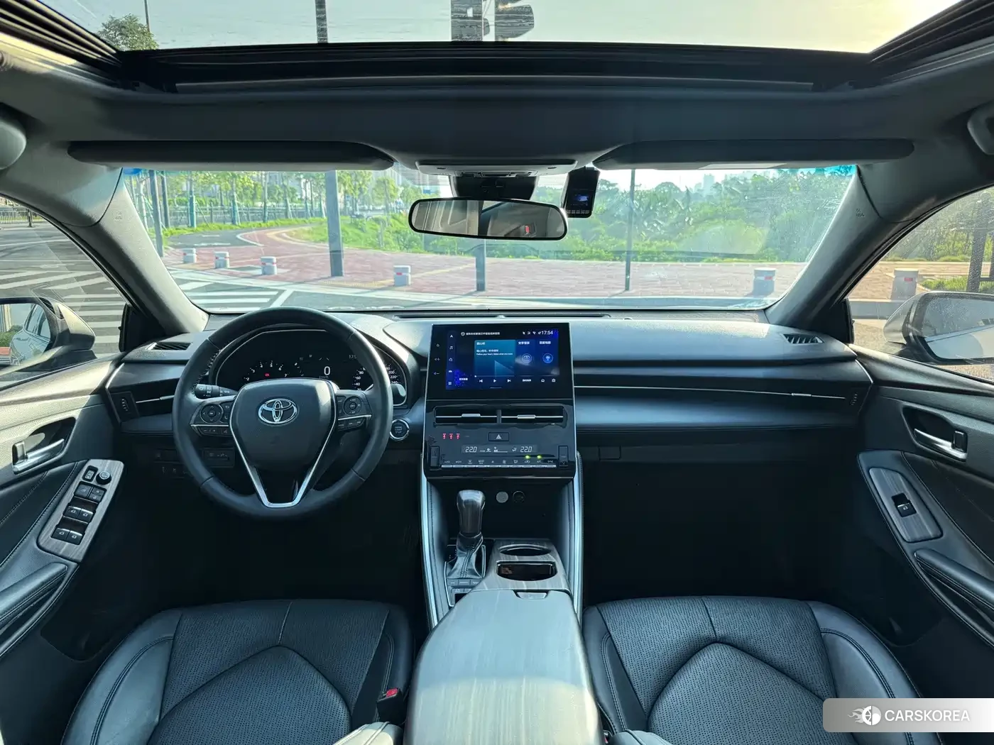 Toyota Avalon 2024 Белый из Китая, фото 2
