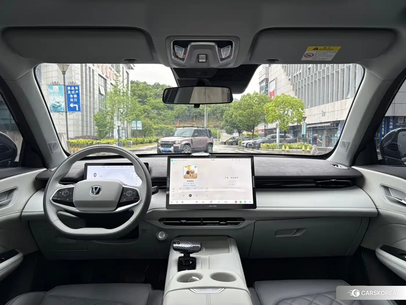 Chang'an Changan UNI-Z New Energy 2025 Silver/gray из Китая, фото 2