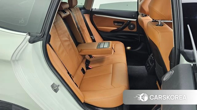 BMW 3 Series GT (F34) 2020 Белый из Кореи, фото 2