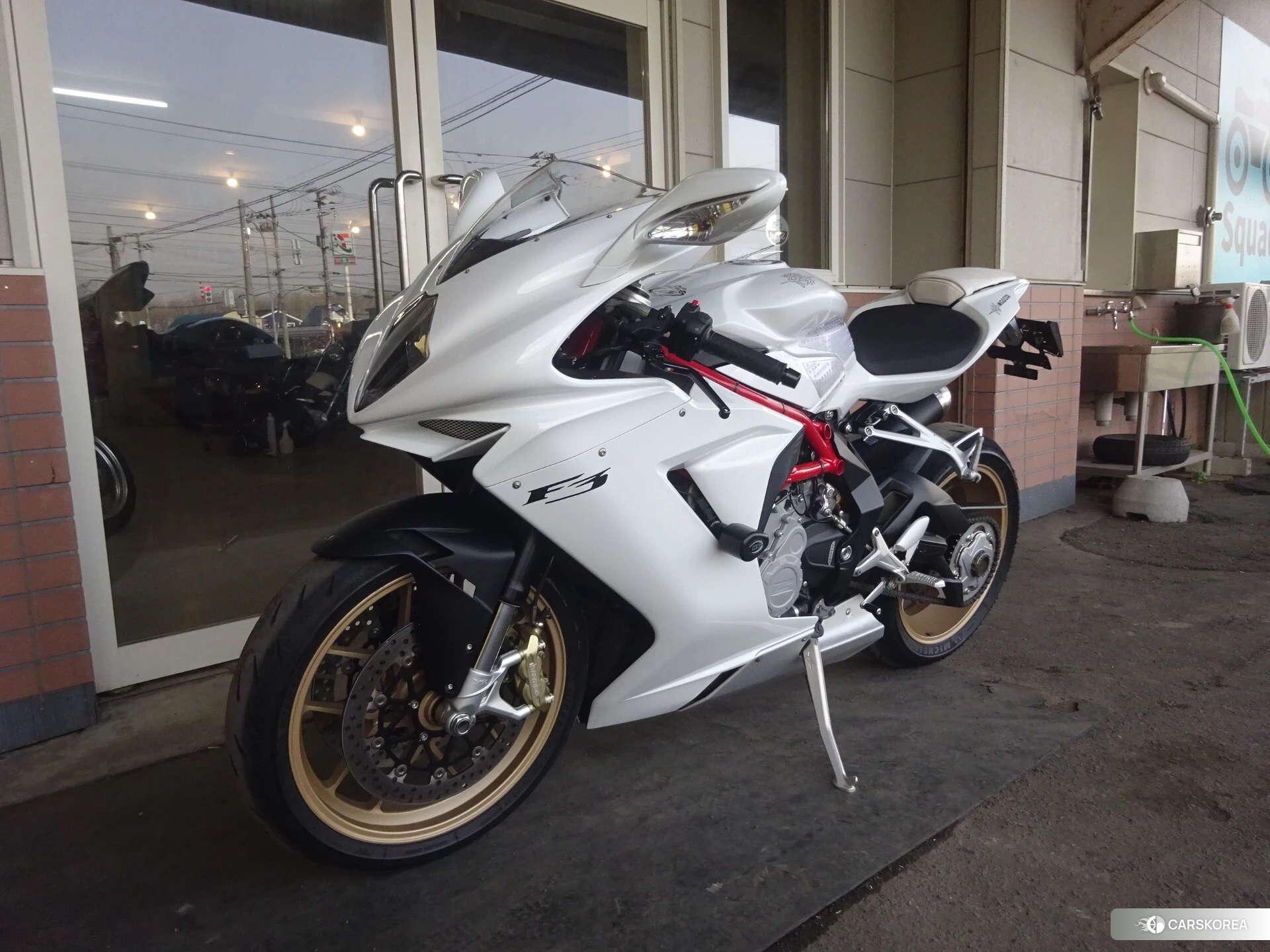 MV AGUSTA F3 675 2013 из Японии, фото 2