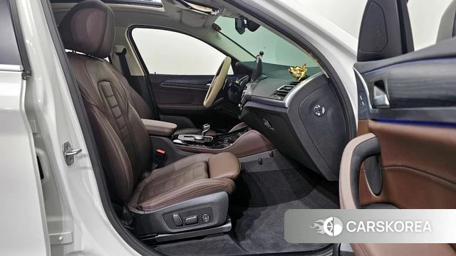 BMW X4 (G02) 2025 Белый из Кореи, фото 2