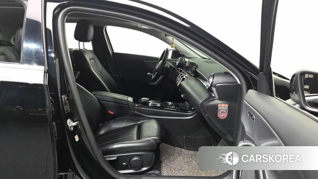 Mercedes-Benz A-Class W177 2020 Черный из Кореи, фото 2
