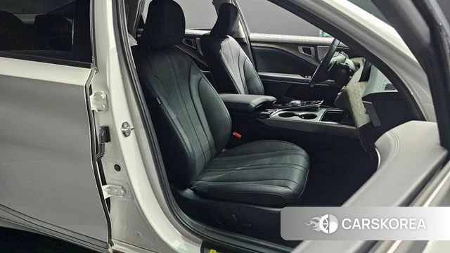 Kia K8 2023 Белый из Кореи, фото 2