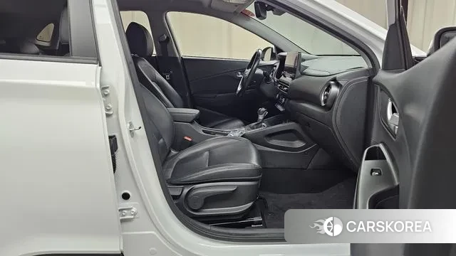 Hyundai The New Kona 2022 Белый из Кореи, фото 2