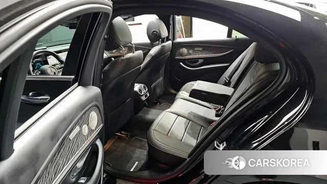 Mercedes-Benz E-Class W213 2021 Черный из Кореи, фото 2