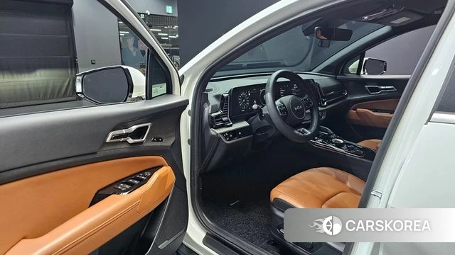 Kia Sportage 5th Generation 2022 Белый из Кореи, фото 2