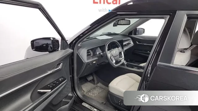 Ssangyong Torres 2022 Черный из Кореи, фото 2