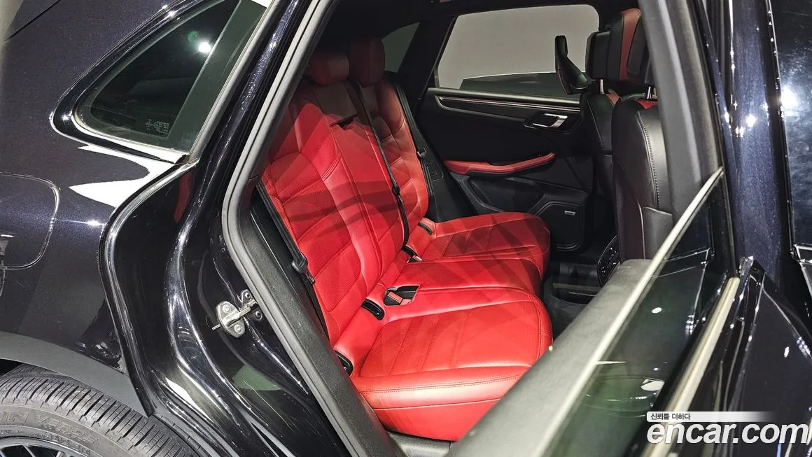 Porsche Macan 2018 Черный из Кореи, фото 2