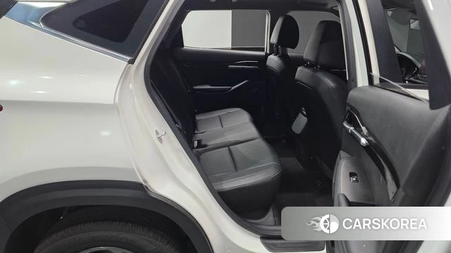Kia Seltos 2022 Белый из Кореи, фото 2