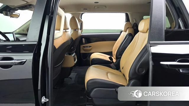 Kia Carnival 4th generation 2022 Черный из Кореи, фото 2