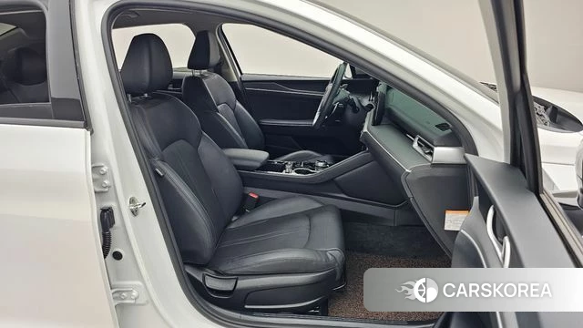 Kia K5 Hybrid 3rd Generation 2022 Белый из Кореи, фото 2
