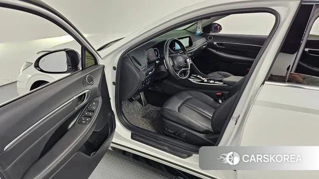 Hyundai Sonata (DN8) 2022 Белый из Кореи, фото 2