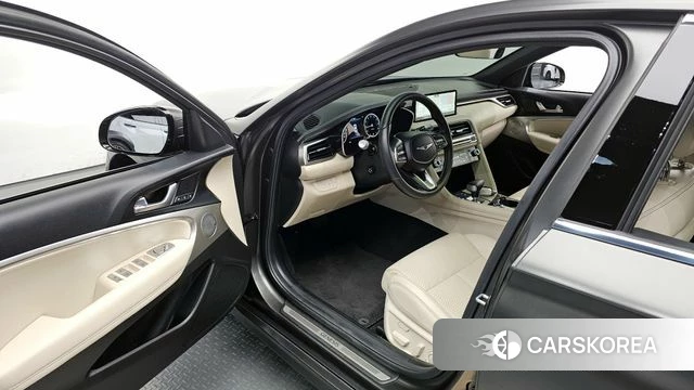 Genesis The New G70 2023 Серый из Кореи, фото 2