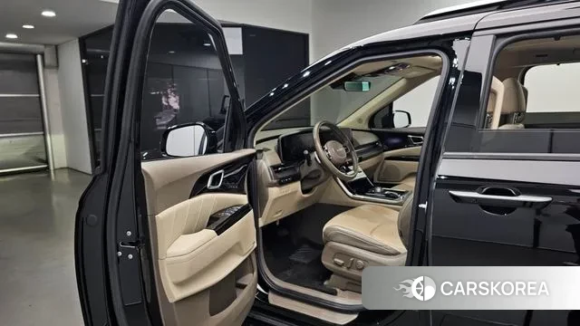 Kia Carnival 4th generation 2022 Черный из Кореи, фото 2