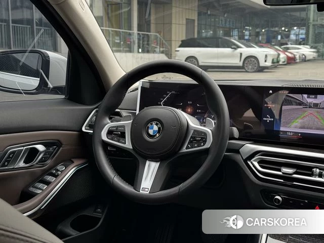 BMW 3 series 2024 Белый из Китая, фото 2