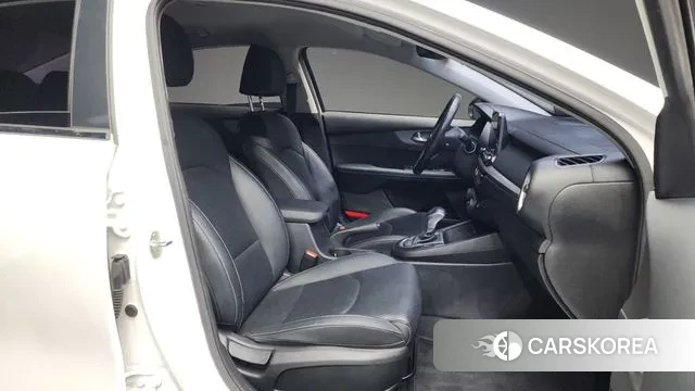 Kia Come New K3 2018 Белый из Кореи, фото 2