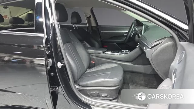 Hyundai Sonata (DN8) 2022 Черный из Кореи, фото 2