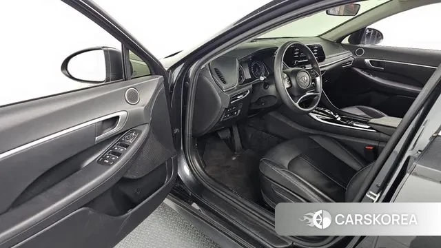 Hyundai Sonata (DN8) 2021 Серый из Кореи, фото 2