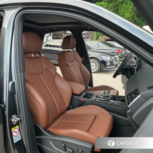 Audi Q5 (FY) 2023 Черный из Кореи, фото 2