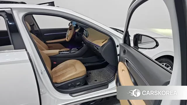 Hyundai Sonata (DN8) 2019 Белый из Кореи, фото 2