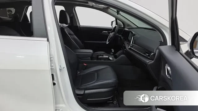 Kia Sportage 5th Generation 2022 Белый из Кореи, фото 2