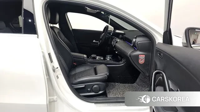 Mercedes-Benz A-Class W177 2020 Белый из Кореи, фото 2