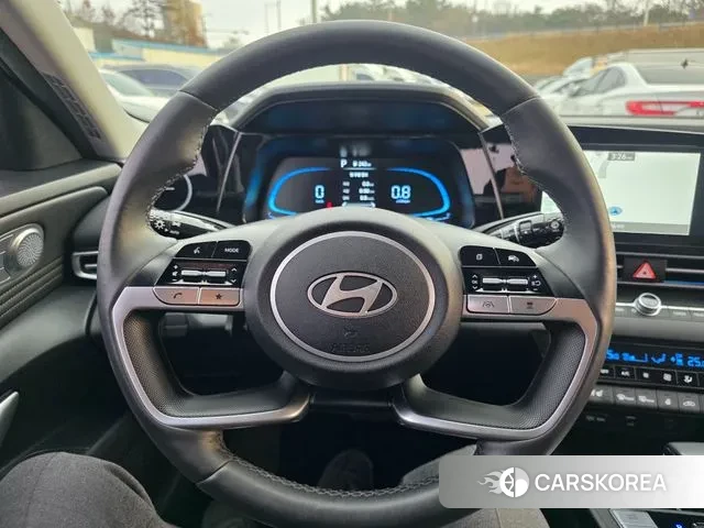 Hyundai The New Avante (CN7) 2023 Серый из Кореи, фото 2