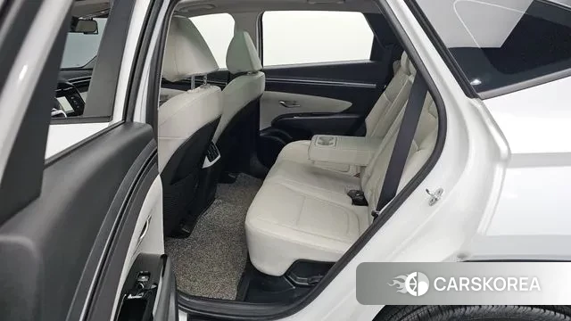 Hyundai Tucson Hybrid (NX4) 2021 Белый из Кореи, фото 2