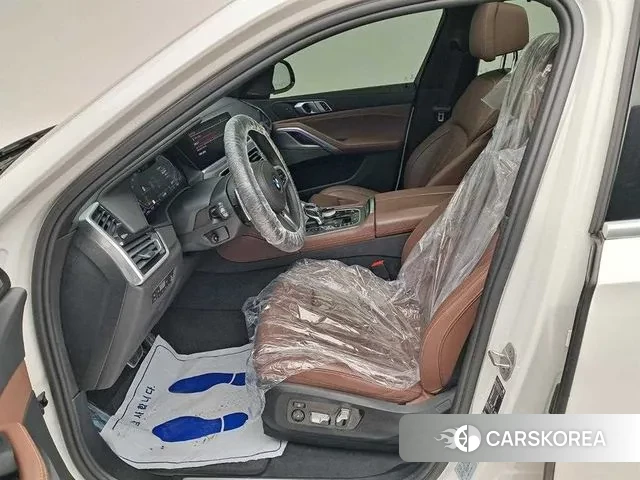 BMW X6 (G06) 2021 Белый из Кореи, фото 2