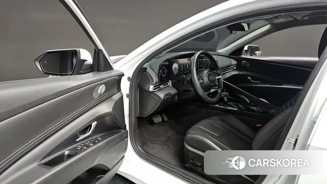 Hyundai Avante (CN7) 2023 Белый из Кореи, фото 2