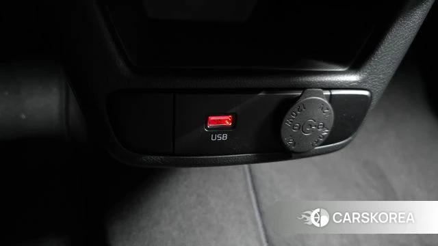 Kia The New Kia Ray 2022 Черный из Кореи, фото 2