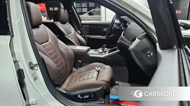 BMW 3 Series (G20) 2020 Белый из Кореи, фото 2