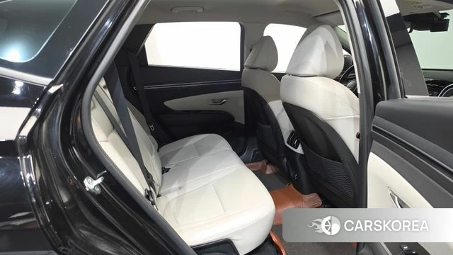 Hyundai Tucson (NX4) 2023 Черный из Кореи, фото 2