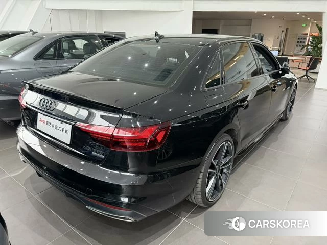 Audi A4L 2023 Черный из Китая, фото 2
