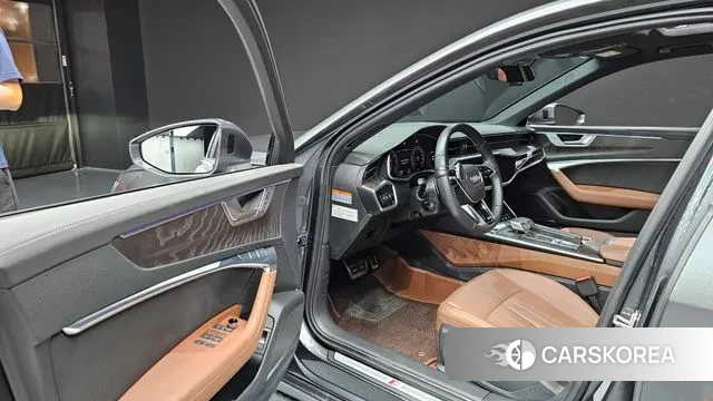 Audi A6 (C8) 2021 Серый из Кореи, фото 2