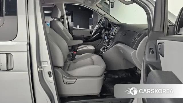 Hyundai The New Grand Starex 2019 Серебряный из Кореи, фото 2