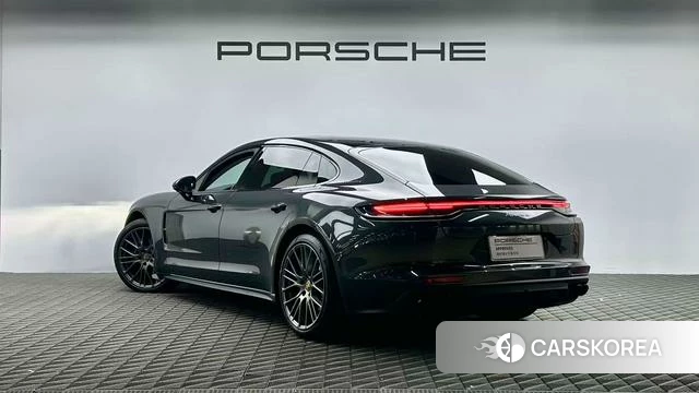 Porsche Panamera 2023 Другой из Китая, фото 2