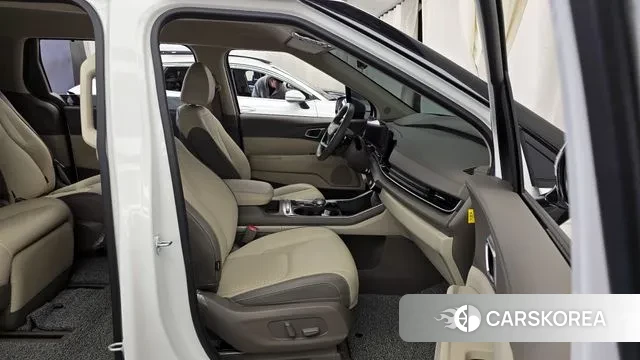 Kia The New Carnival 4th Generation 2025 Черный из Кореи, фото 2