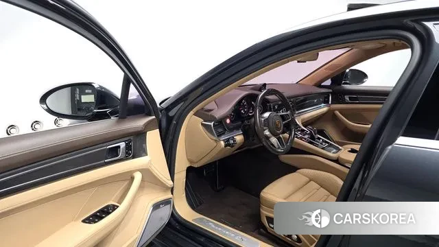 Porsche Panamera (971) 2018 Серый из Кореи, фото 2