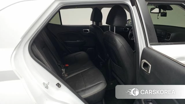 Hyundai Venue 2021 Белый из Кореи, фото 2