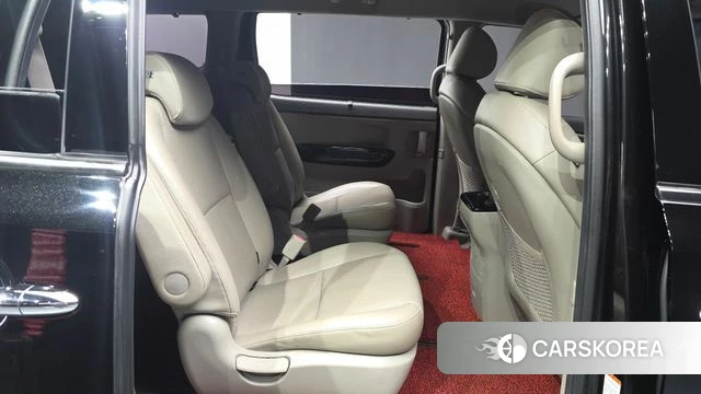 Kia All New Carnival 2018 Черный из Кореи, фото 2