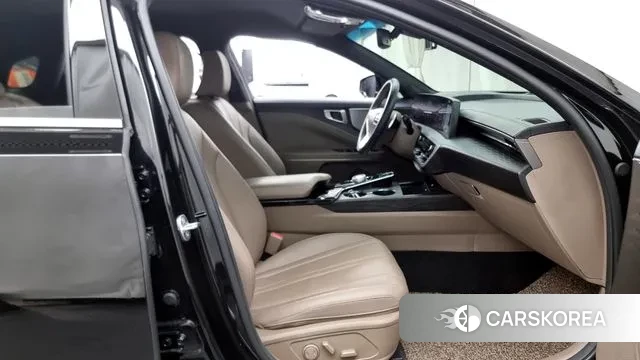 Kia K8 2023 Черный из Кореи, фото 2