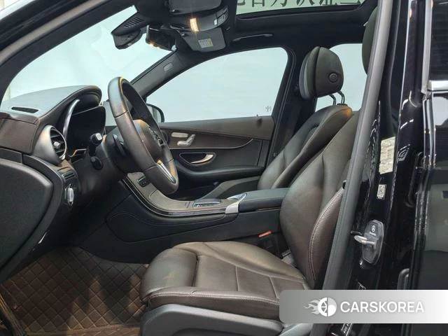 Mercedes-Benz GLC 2021 Черный из Китая, фото 2
