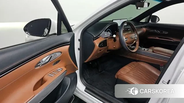 Genesis GV70 2021 Белый из Кореи, фото 2