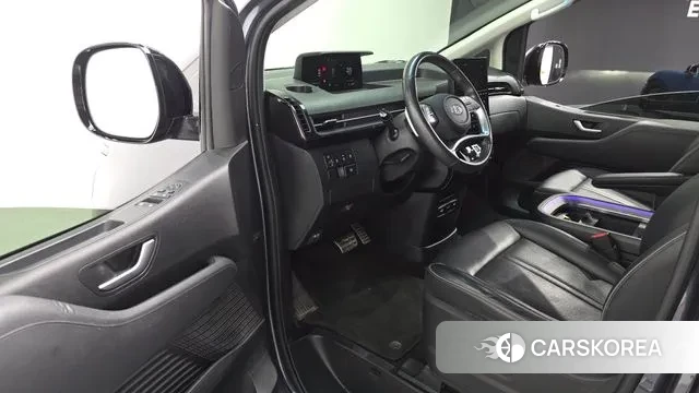Hyundai Staria 2022 Серый из Кореи, фото 2