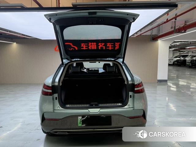 Genisys GV60 2023 Зеленый из Китая, фото 2