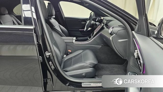 Mercedes-Benz C-Class W206 2025 Черный из Кореи, фото 2