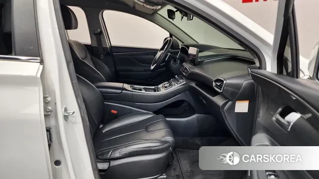 Hyundai The New Santa Fe 2022 Белый из Кореи, фото 2