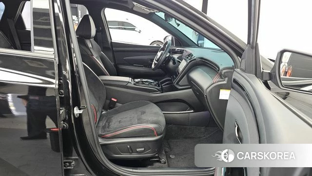 Hyundai Tucson Hybrid (NX4) 2022 Черный из Кореи, фото 2